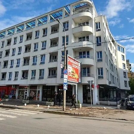 Colonel 957 *