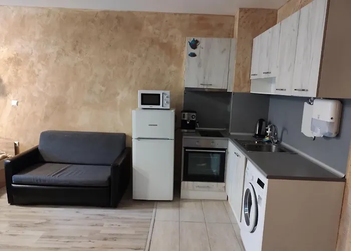 Colonel 957 Apartament